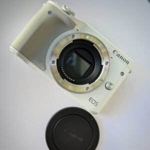 Canon M3