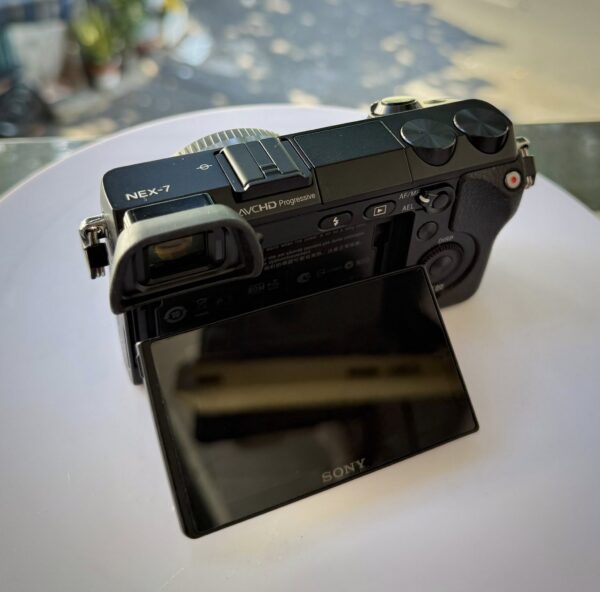 Sony NEX-7 - Hình ảnh 2