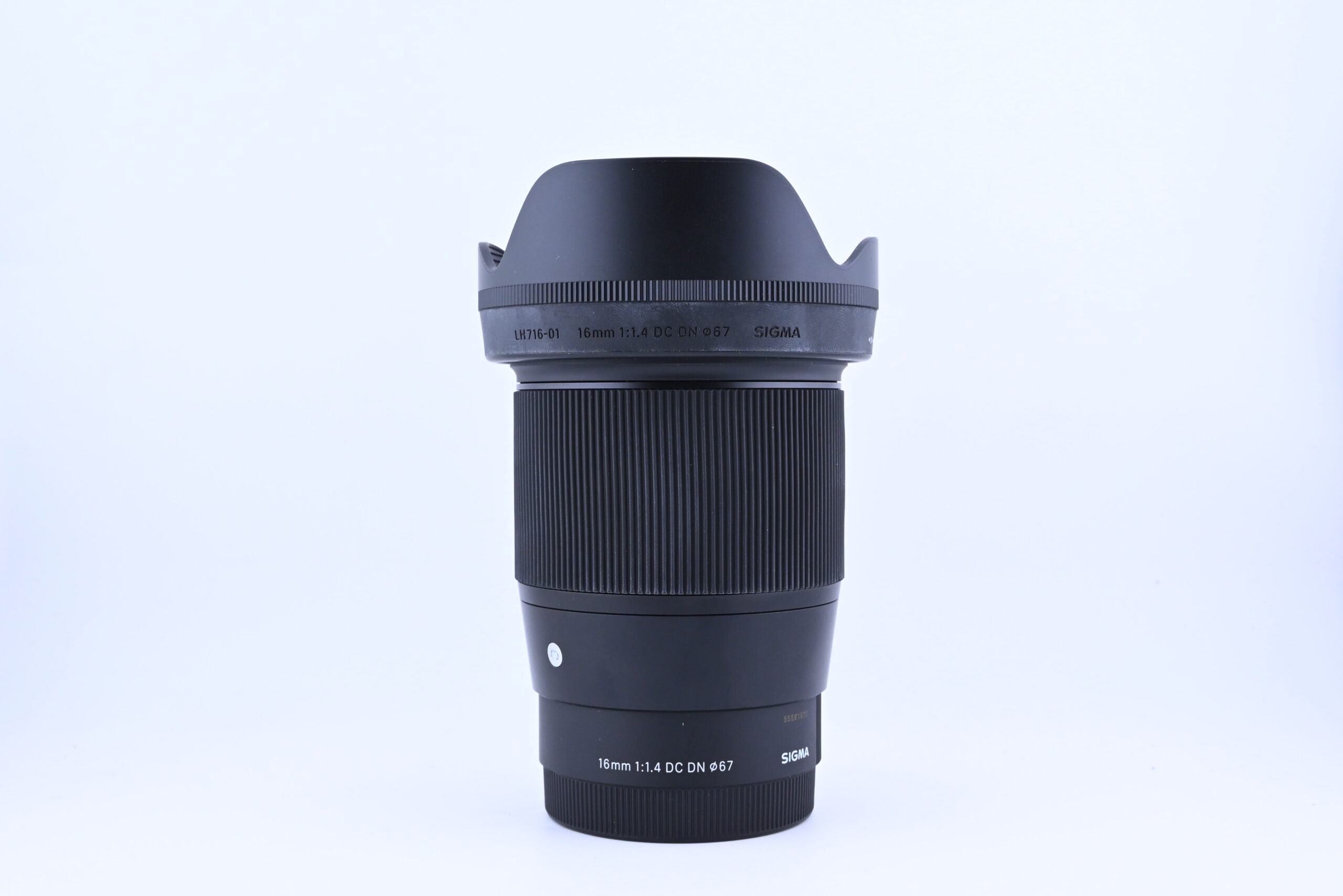 Sigma 16mm f/1.4 DC DN