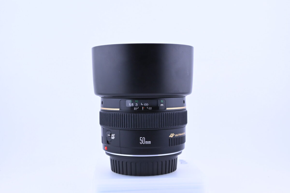 Canon EF 50mm f/1.4 USM