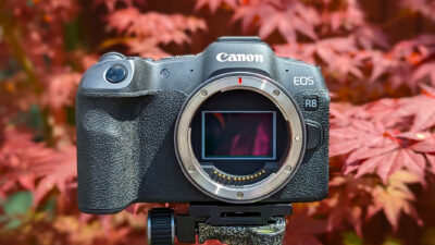 Canon EOS R8