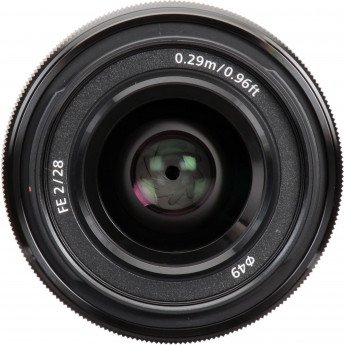 Sony FE 28mm f/2 - Hệ thống động cơ lấy nét tự động và vòng điều khiển